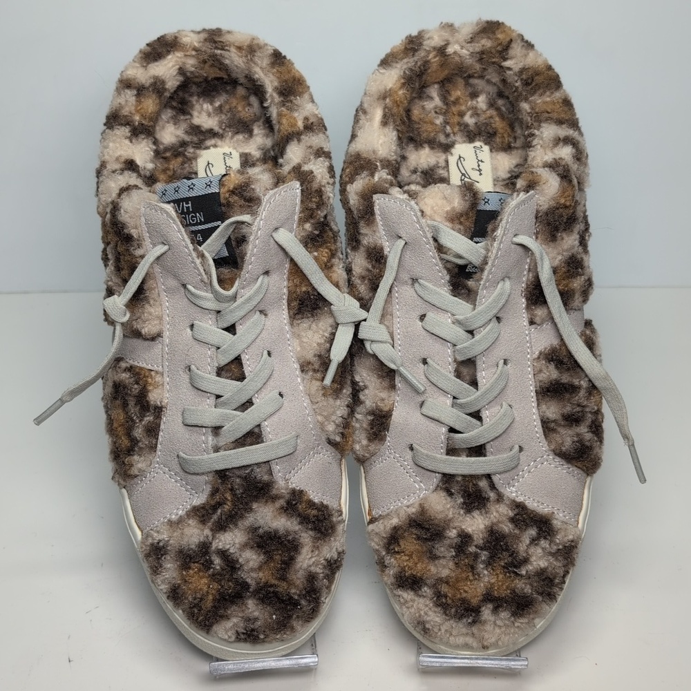 Vintage Havana Tan and Cream Faux Fur slip on Sneakers womans size 8.5 - Picture 3 of 16